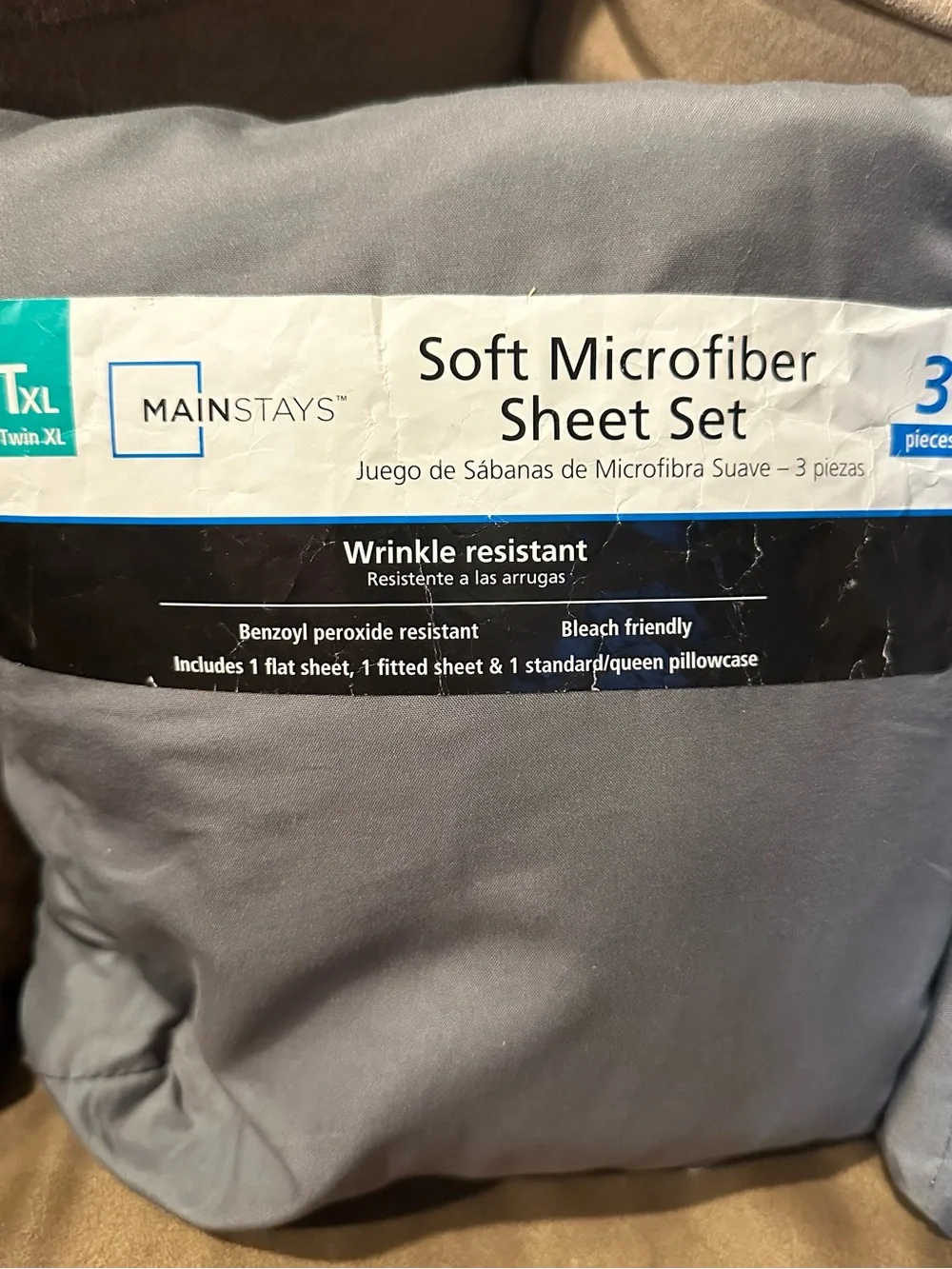 Mainstays Soft Brushed Microfiber Sheet set, Twin XL and Bedskirt.